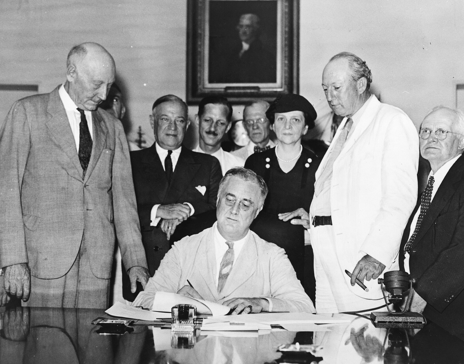 Social Security Act historical image 1