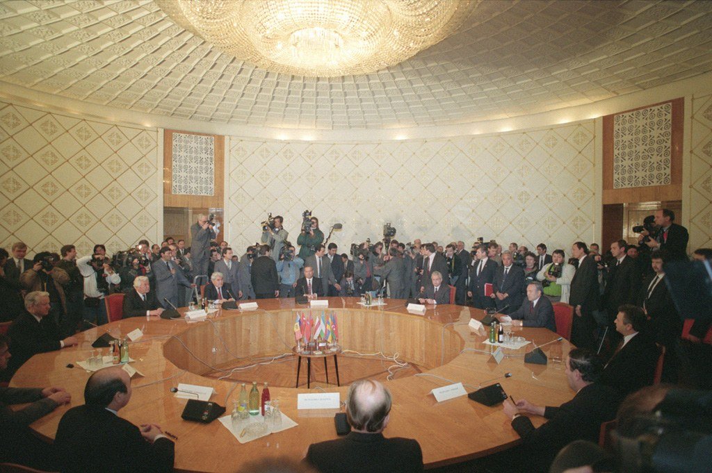 Dissolution of the Soviet Union historical image 1